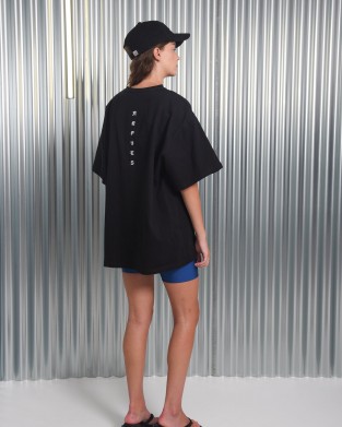 Arpyes Japan T-shirt Black