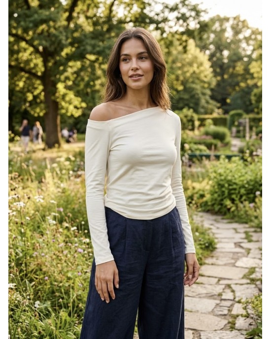 C.Manolo Asymmetric Neckline Ecru Μπλούζα