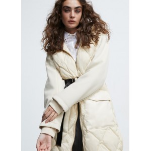 Lola Casademunt Contrast Ivory Puffer Μπλουφάν