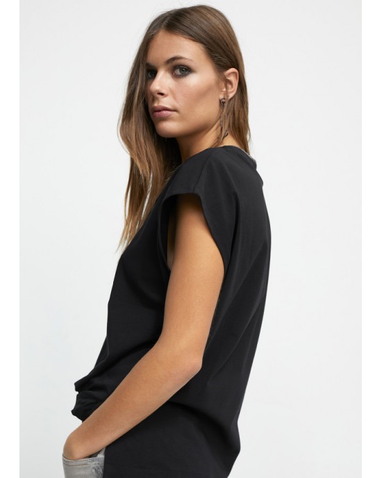 Lola Casademunt T-Shirt With Chain Detail Black Μπλούζα