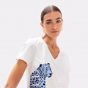 Lola Casademunt Leopard Graphic Be Wild T-shirt White Μπλούζα