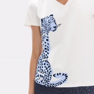 Lola Casademunt Leopard Graphic Be Wild T-shirt White Μπλούζα