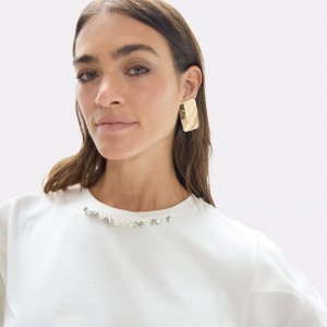 Lola Casademunt Pearl Details White T-shirt Μπλούζα