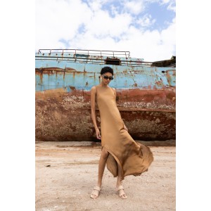 Maeda Halter Style Beige Maxi Φόρεμα