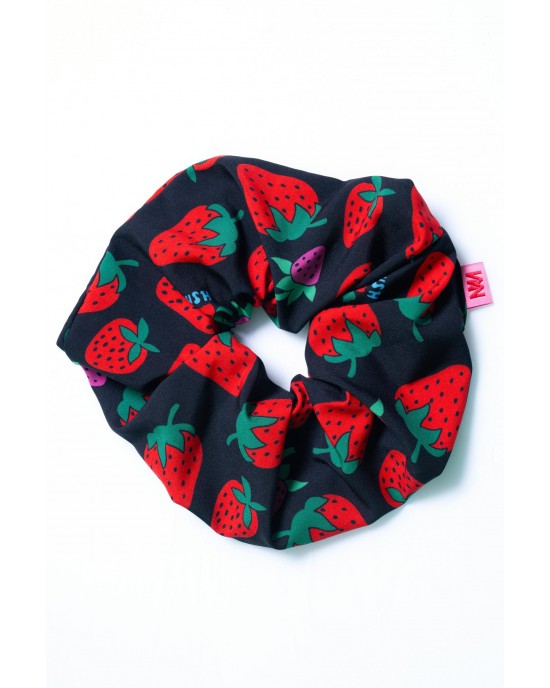 Mamoush Scrunchies Black Strawberries Για Τα Μαλλιά Mamoush Scrunchies Black Strawberries Για Τα Μαλλιά