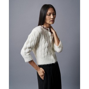 Tailor Made Knit Cropped With Stones Embroidered On Collar Off White Ζακέτα