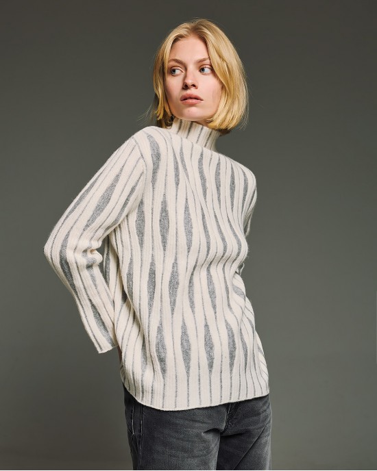 Tailor Made Rhombus Knit Off White Πουλόβερ Tailor Made Rhombus Knit Off White Πουλόβερ