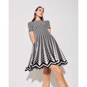 Tailor Made Short Sleeve Jacquard Knit Black/Off White Φόρεμα