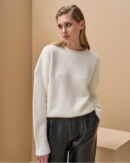 Tailor Made Oversized Round Neck Knit Off White Πουλόβερ Tailor Made Oversized Round Neck Knit Off White Πουλόβερ