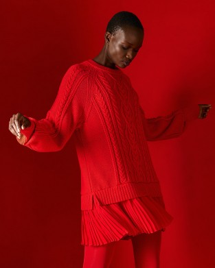 Tailor Made Oversized Cable-Knit With Pleated Fabric Detailing At The Bottom Red Φόρεμα