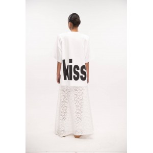 Type Love Oversized T-shirt True Kiss White Μπλούζα